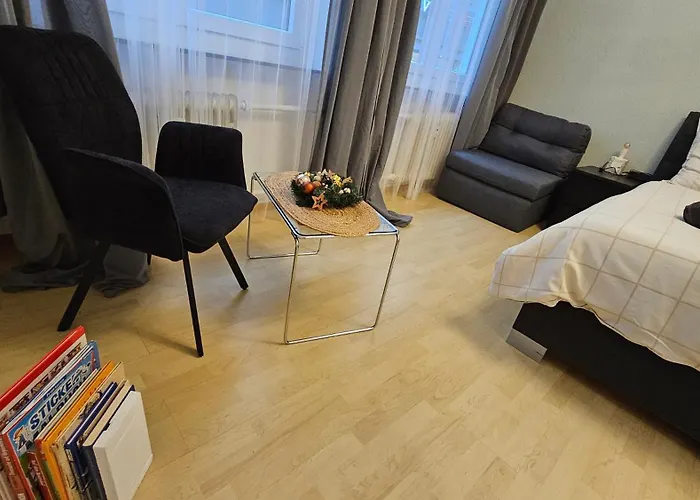 Top Central Stay - Cozy Bedroom & Kitchen In The Heart Of The City And Hauptbahnhof