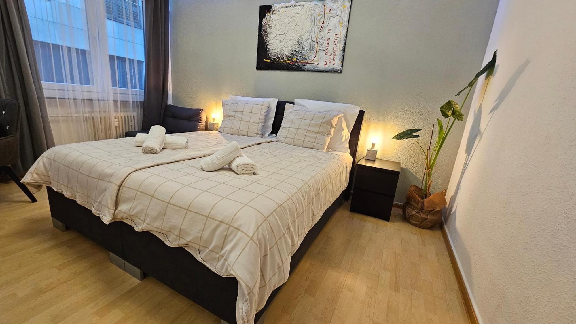 Apartment - Cozy Bedroom & Kitchen In The Heart Of The And Hauptbahnhof Wuppertal